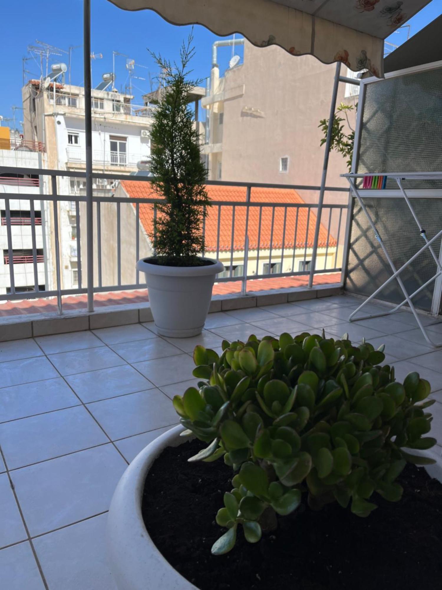 Qqueen House Piraeus Exterior photo
